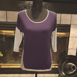 Cute Loveappella top. Size S